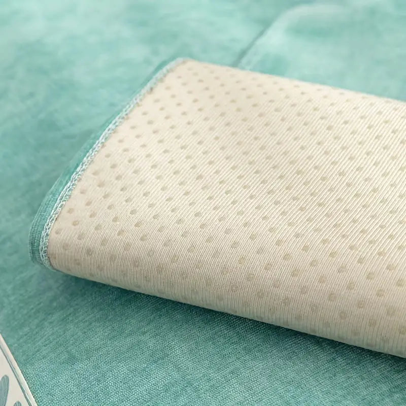 Non-Slip Chenille Pet Sofa Cushion Protector