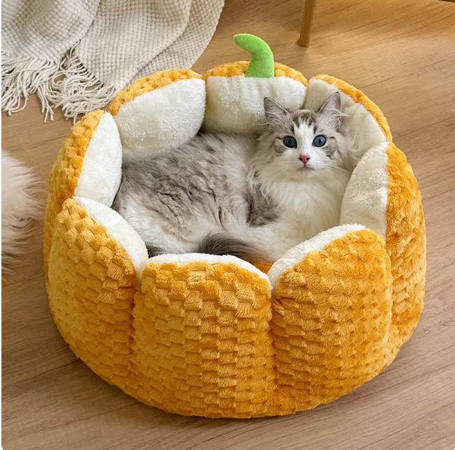 Halloween Pumpkin Plush Cat Bed