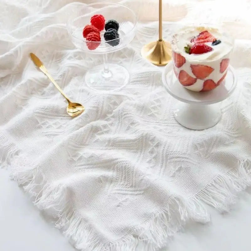 White Grid Washable Cotton-Blend Sofa Throw