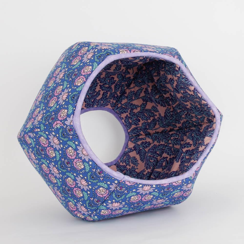 The Cat Ball Fabric Cat Cave – Mystic Floral – product view