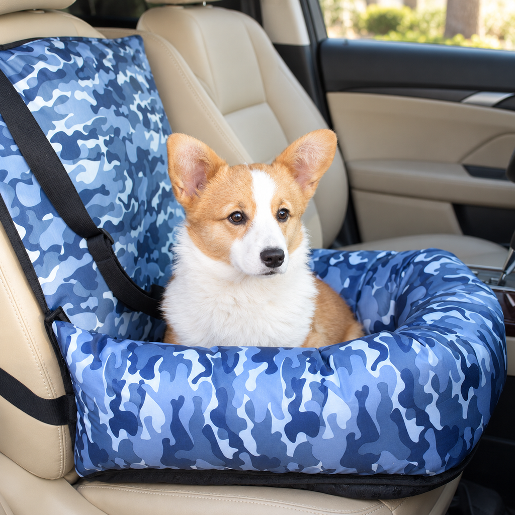 Compact Cloth Dog Car Travel Seat – Blue, 38 × 26 × 18 cm – main view with dog