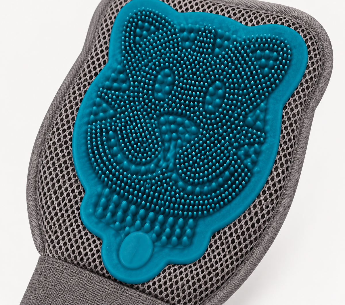 Petmate FurBuster 3-in-1 Cat Grooming Glove – Teal & Pearl – detail