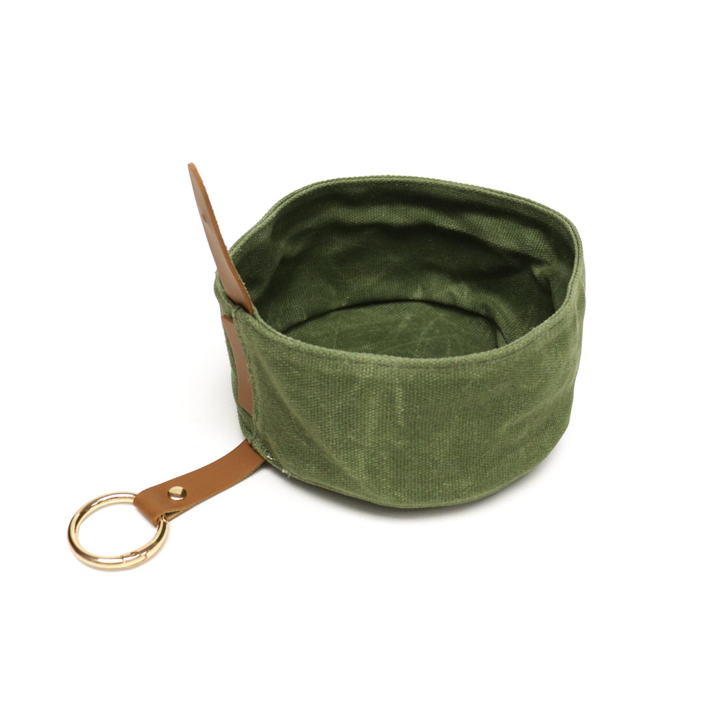 Waxed Canvas Foldable Dog Bowl – Green – clear product view