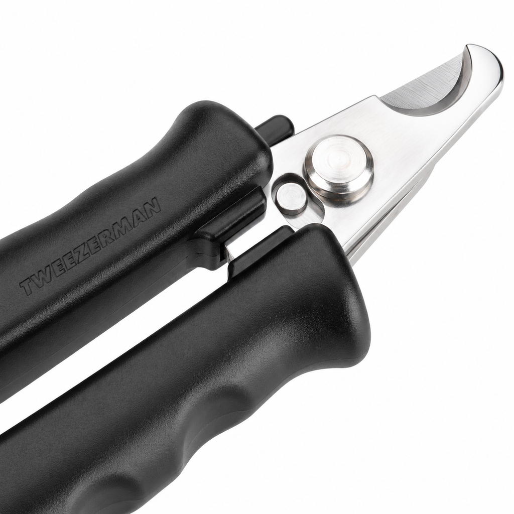 Detail of stainless steel cutting blades and black handles