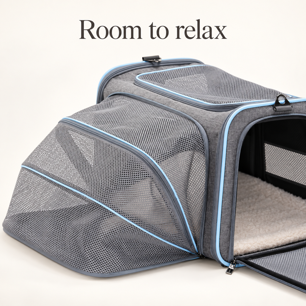 Mesh expansion detail of Petsfit pet carrier